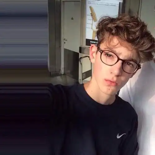 马修